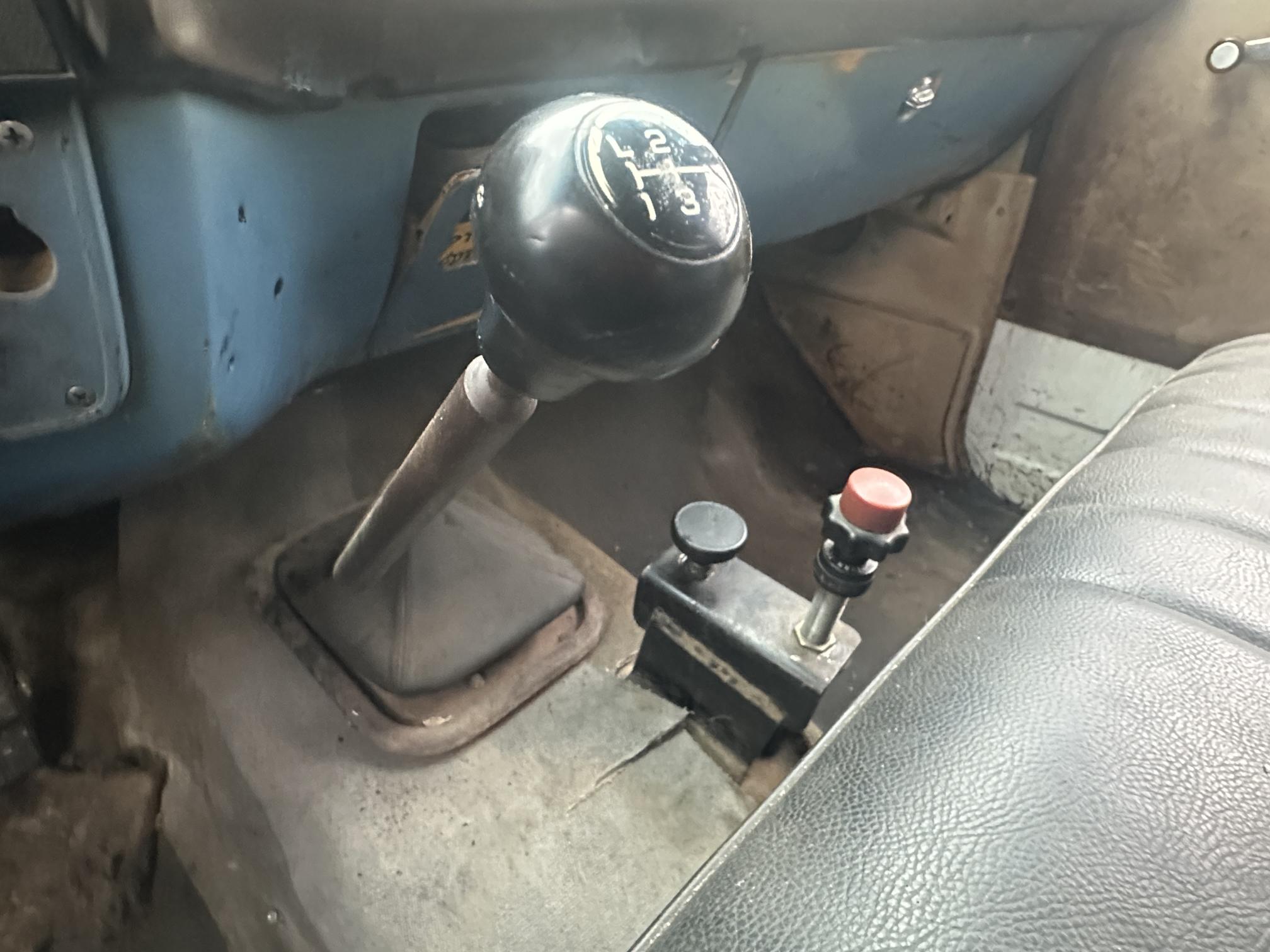 1983 CHEVROLET C30 - view 19 of 22