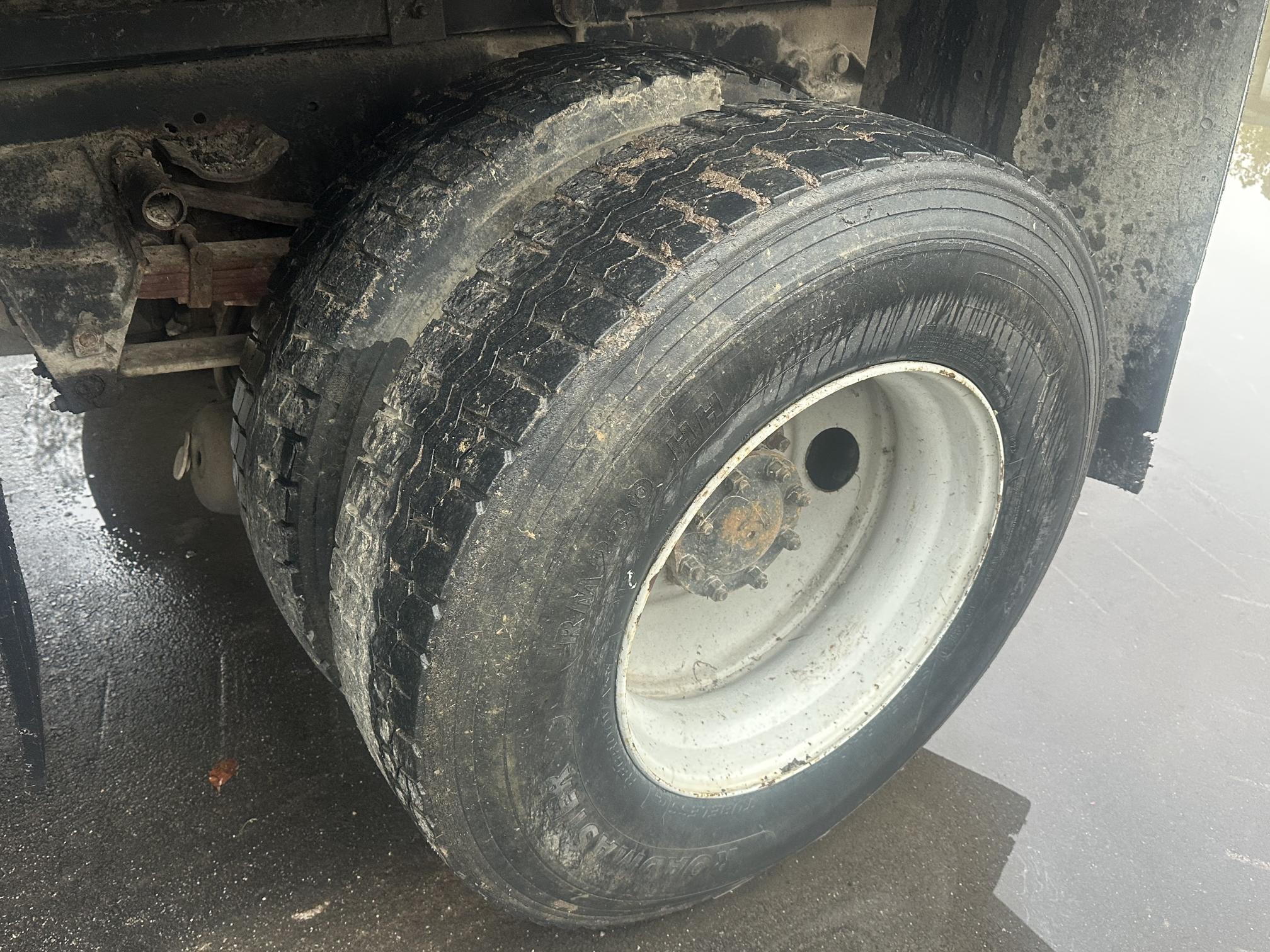 1994 FORD L8000 - Image 12