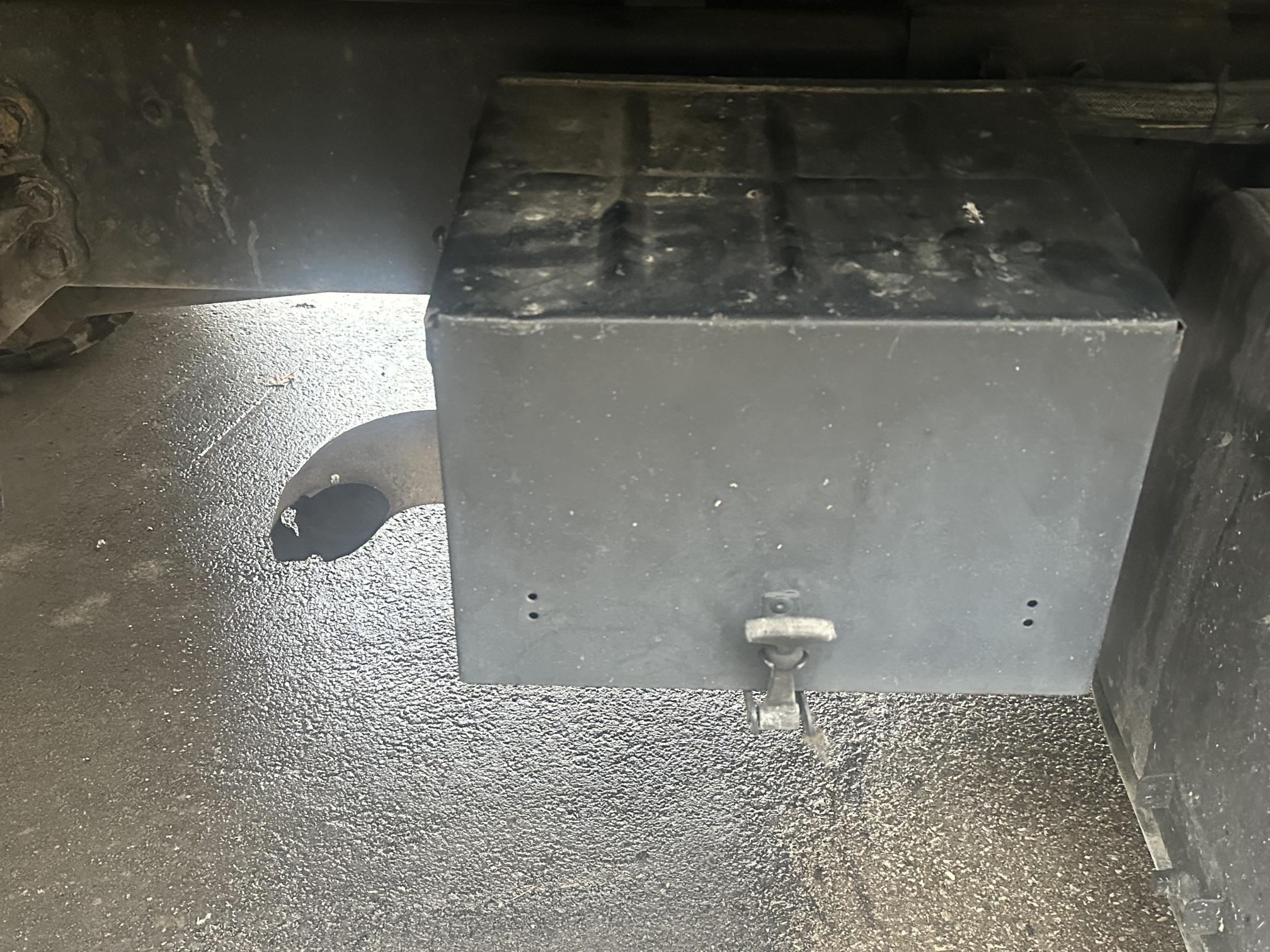 1994 FORD L8000 - Image 16