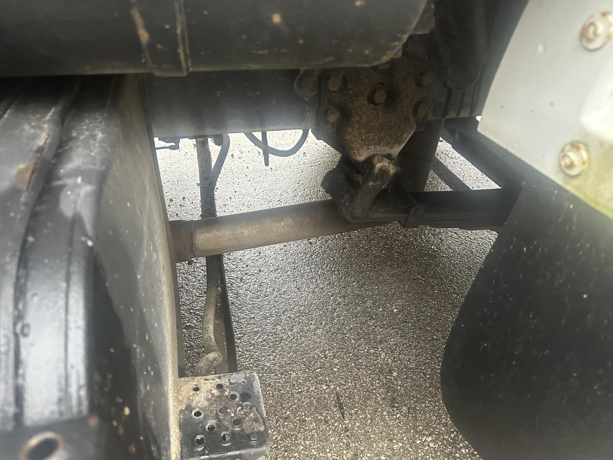 1994 FORD L8000 - Image 18