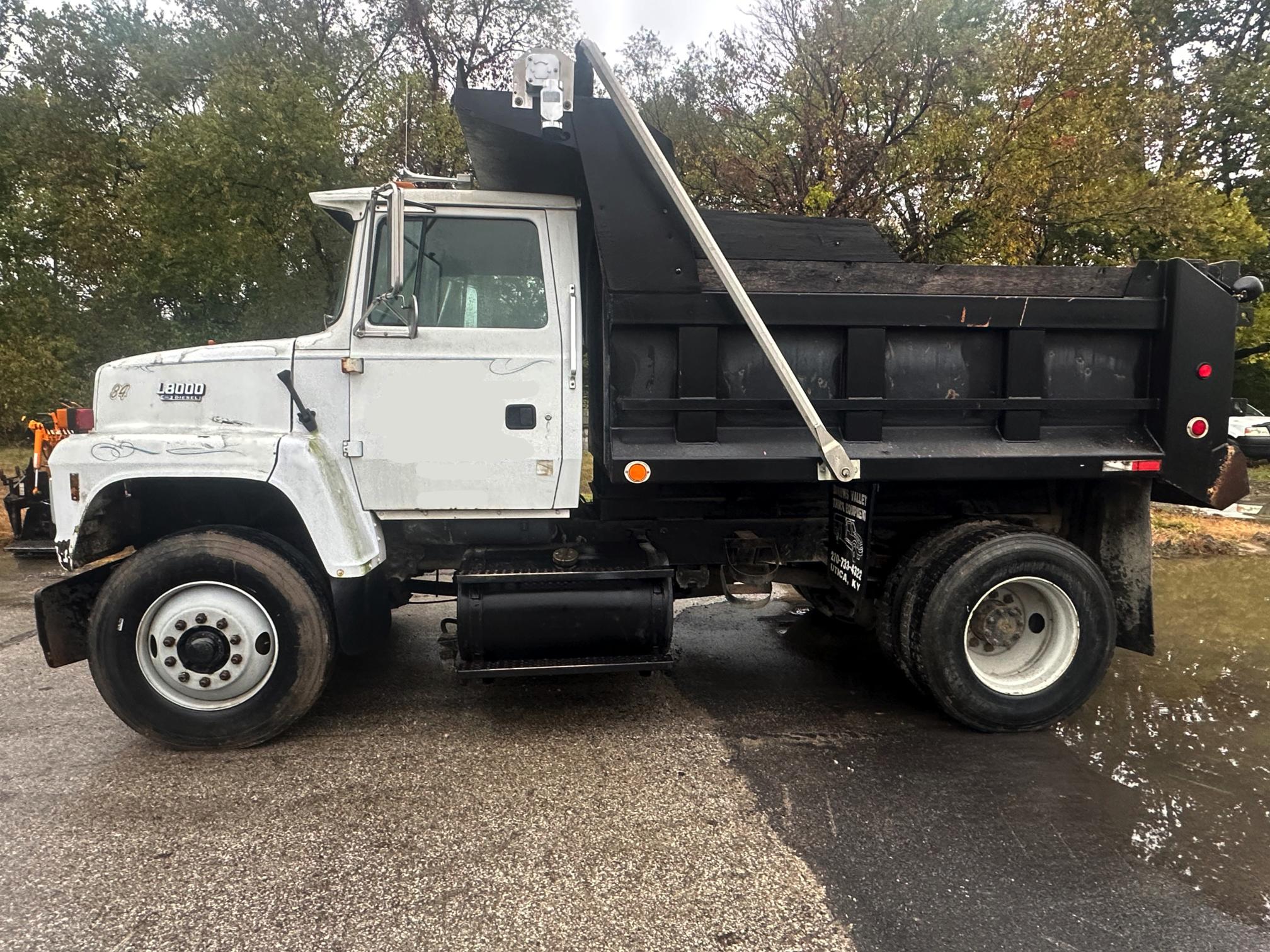 1994 FORD L8000 - Image 8