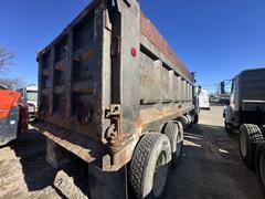 1992 PETERBILT 579 - Image 3