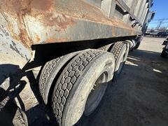 1992 PETERBILT 579 - Image 24