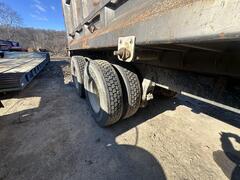 1992 PETERBILT 579 - Image 26