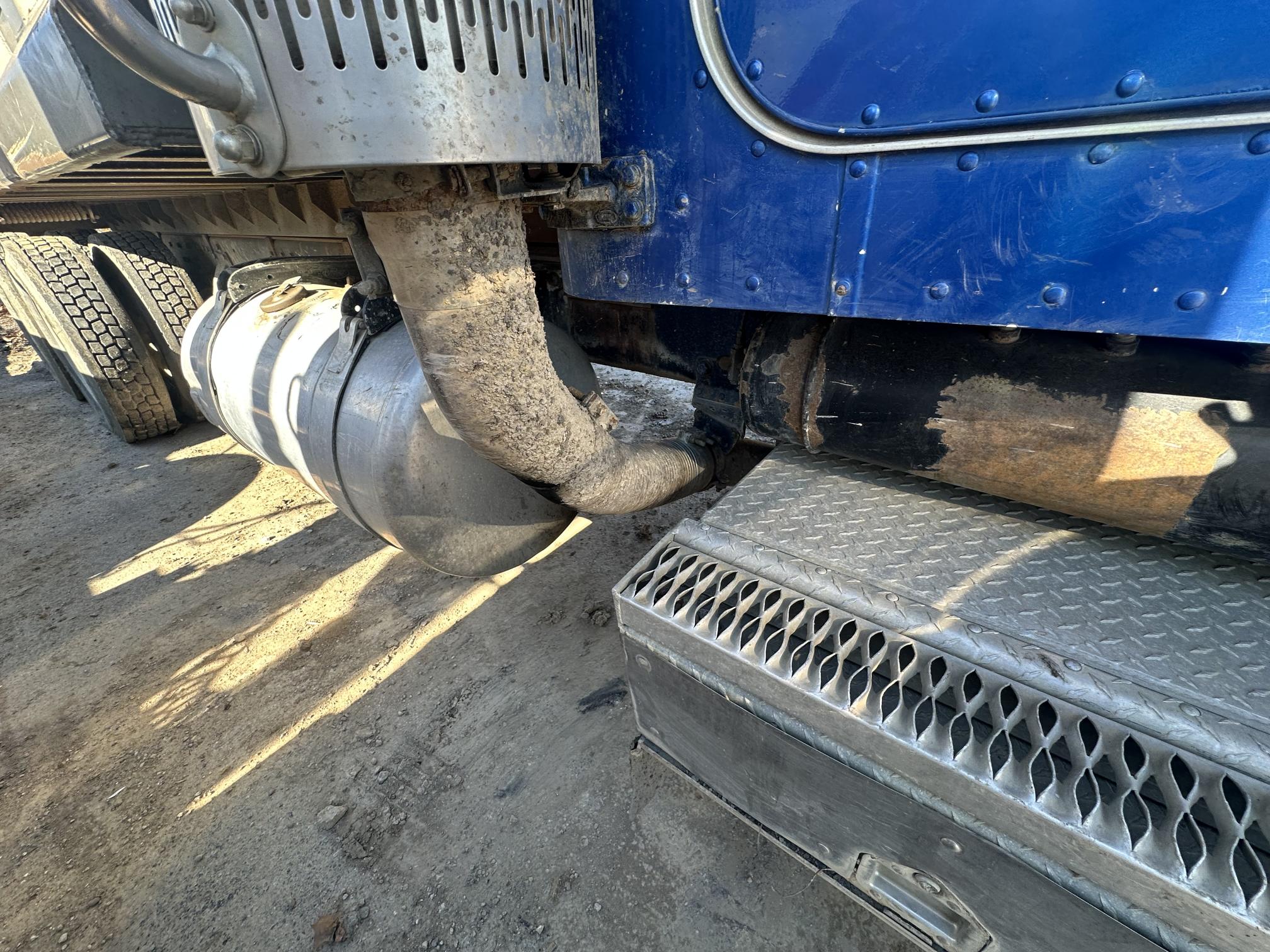 1992 PETERBILT 579 - Image 28