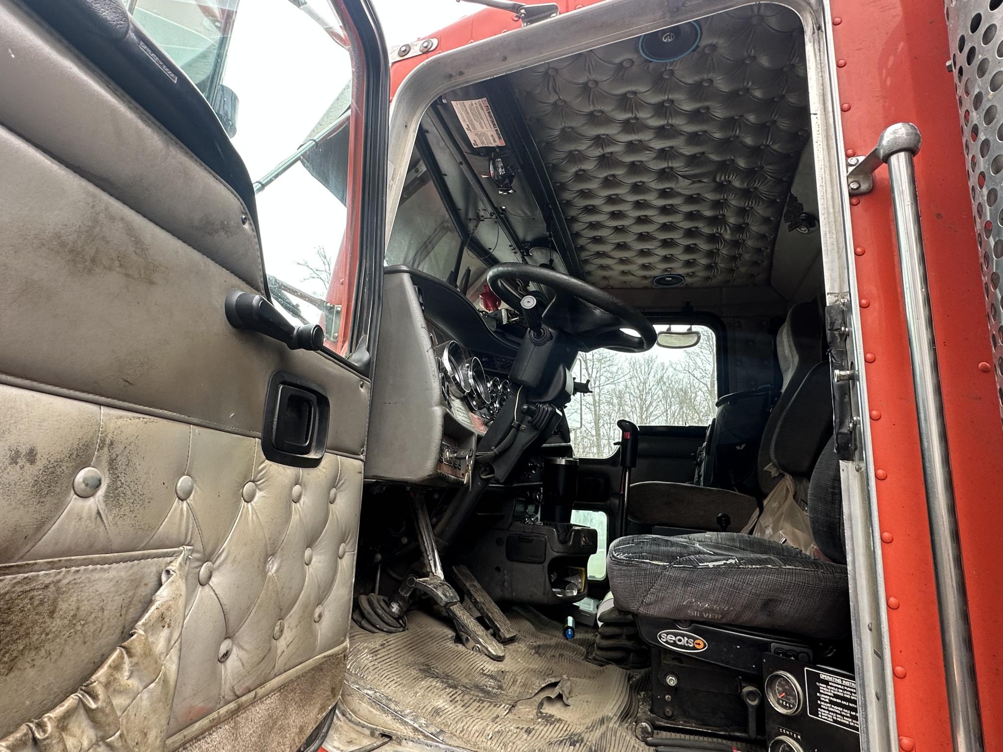 2006 KENWORTH W900S - Image 42