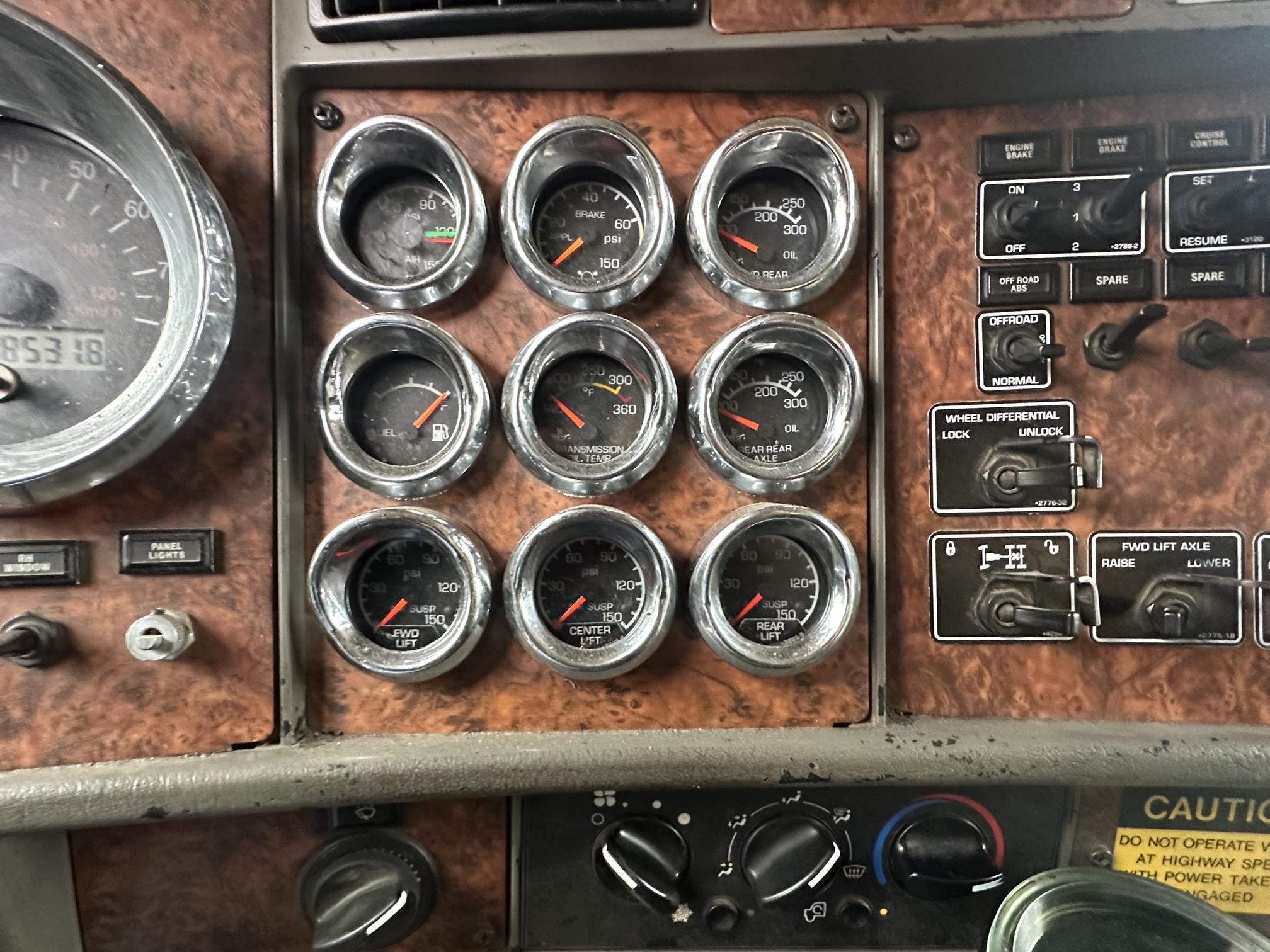 2006 KENWORTH W900S - Image 50