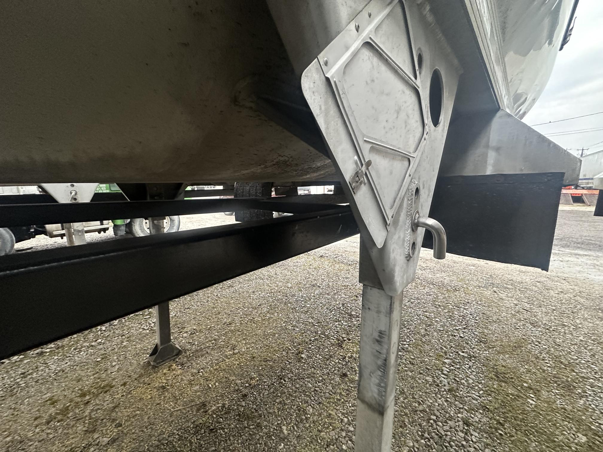 1997 ALUMATECH 39' x 96 - view 13 of 15