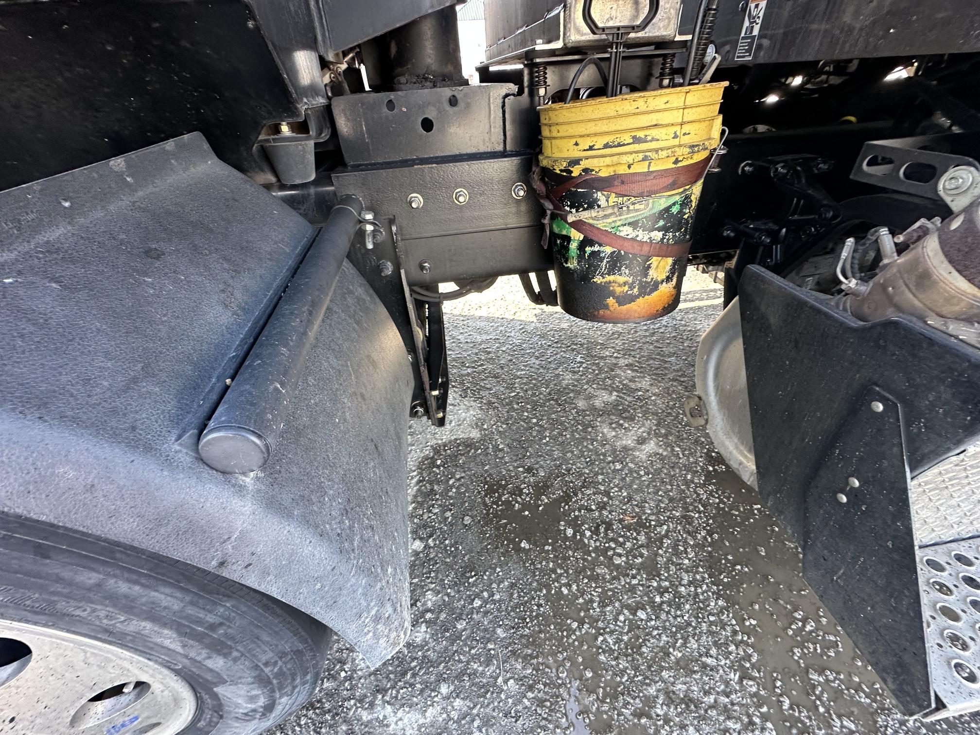 2021 KENWORTH T880 - Image 22