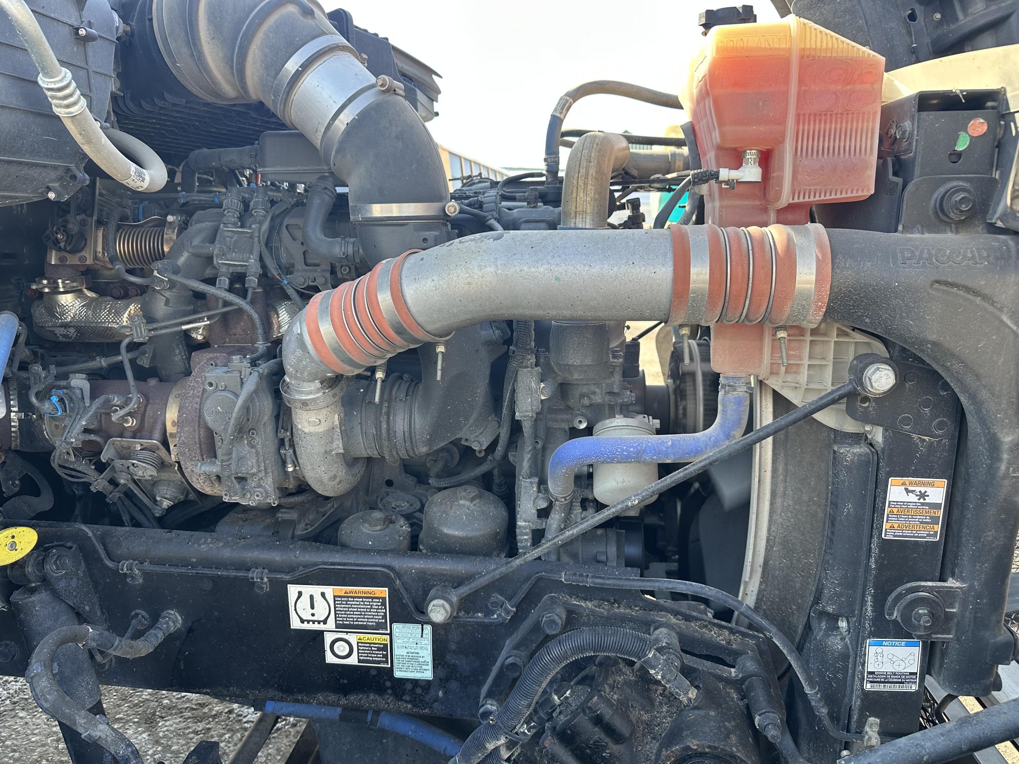 2021 KENWORTH T880 - Image 39