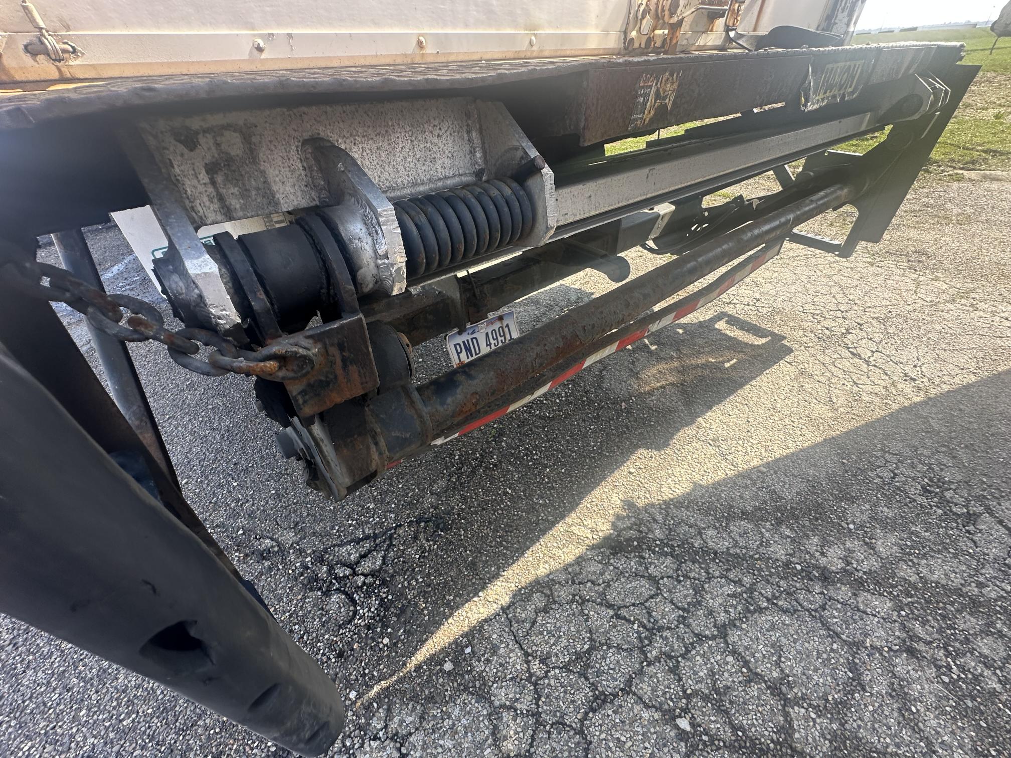 2014 PETERBILT 337 - view 20 of 42