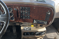 2003 MACK CV713 - Image 21