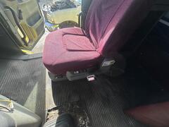 2006 FREIGHTLINER Cascadia - Image 31