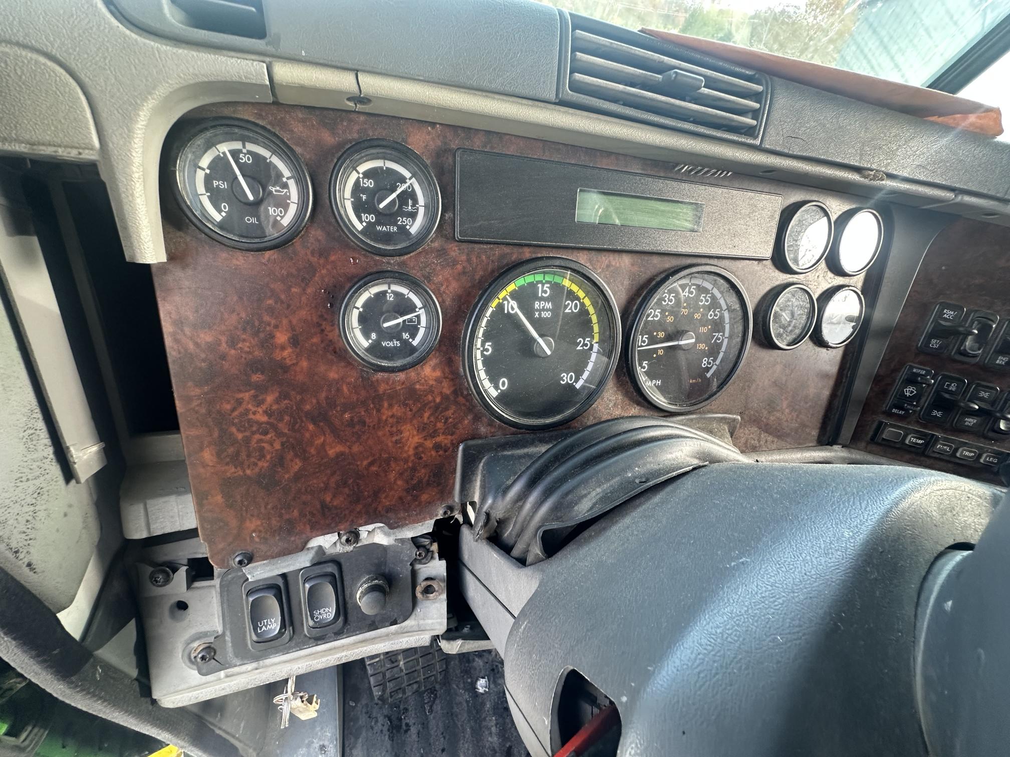 2006 FREIGHTLINER Cascadia - Image 41