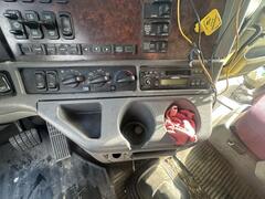 2006 FREIGHTLINER Cascadia - Image 43