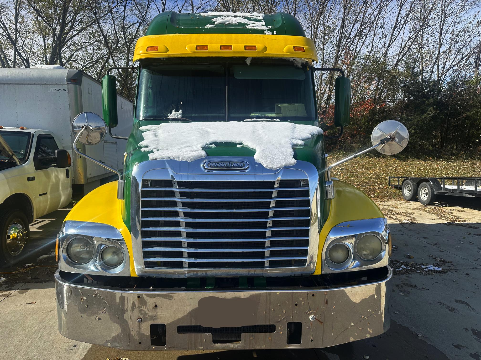 2006 FREIGHTLINER Cascadia - Image 2