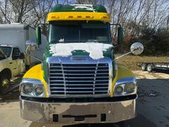 2006 FREIGHTLINER Cascadia - Image 2