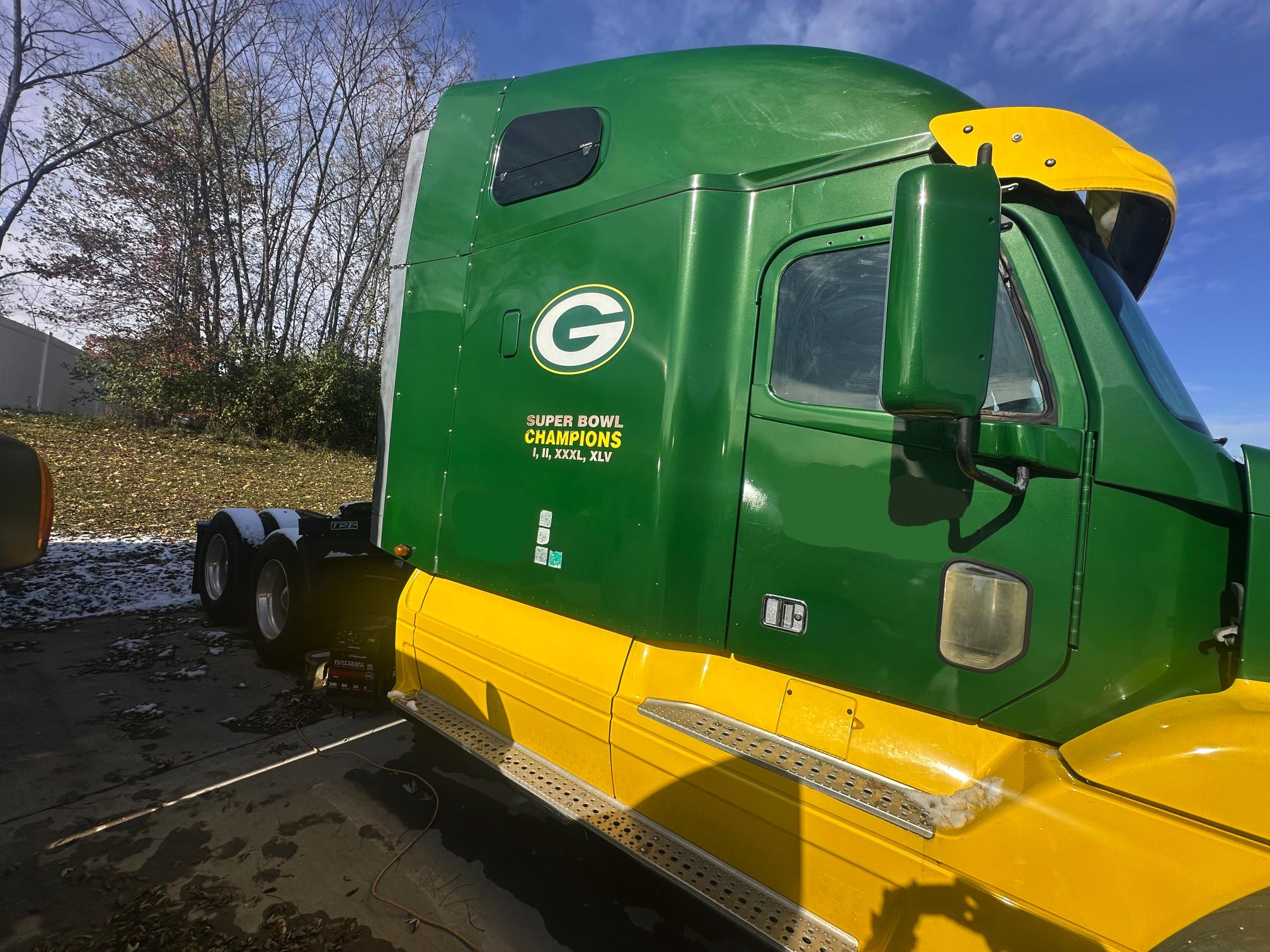 2006 FREIGHTLINER Cascadia - Image 10