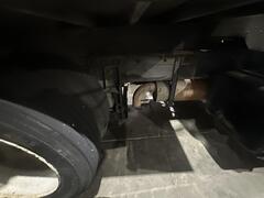 2005 PETERBILT 335 - Image 27