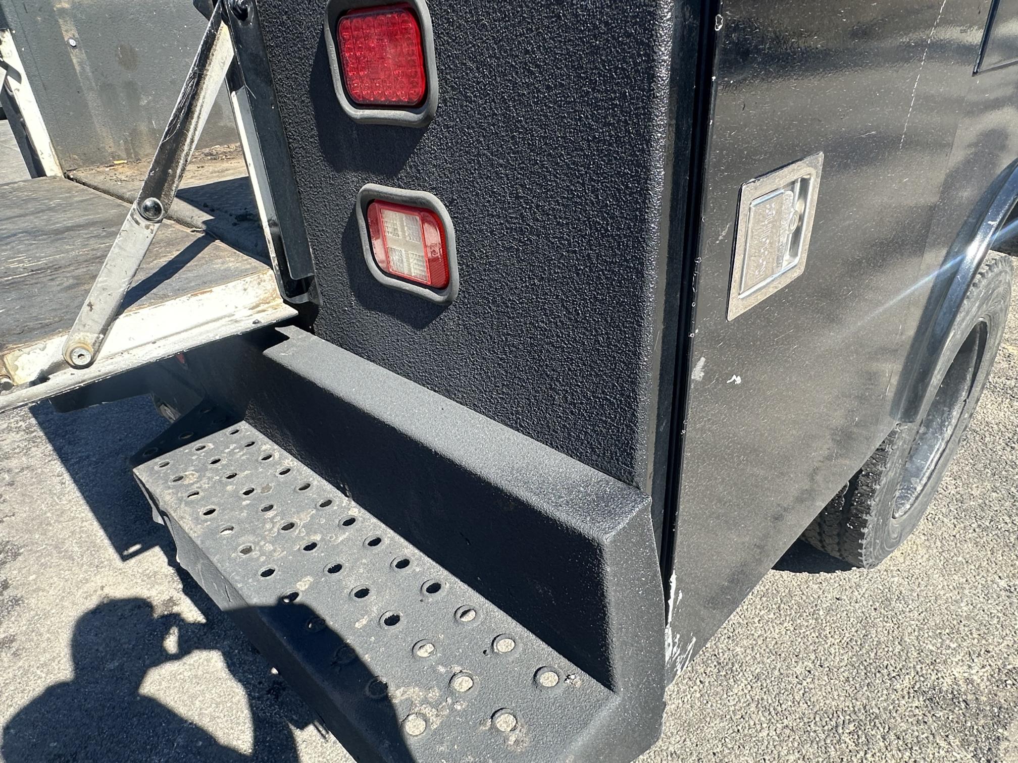 2015 DODGE 4500 - Image 22