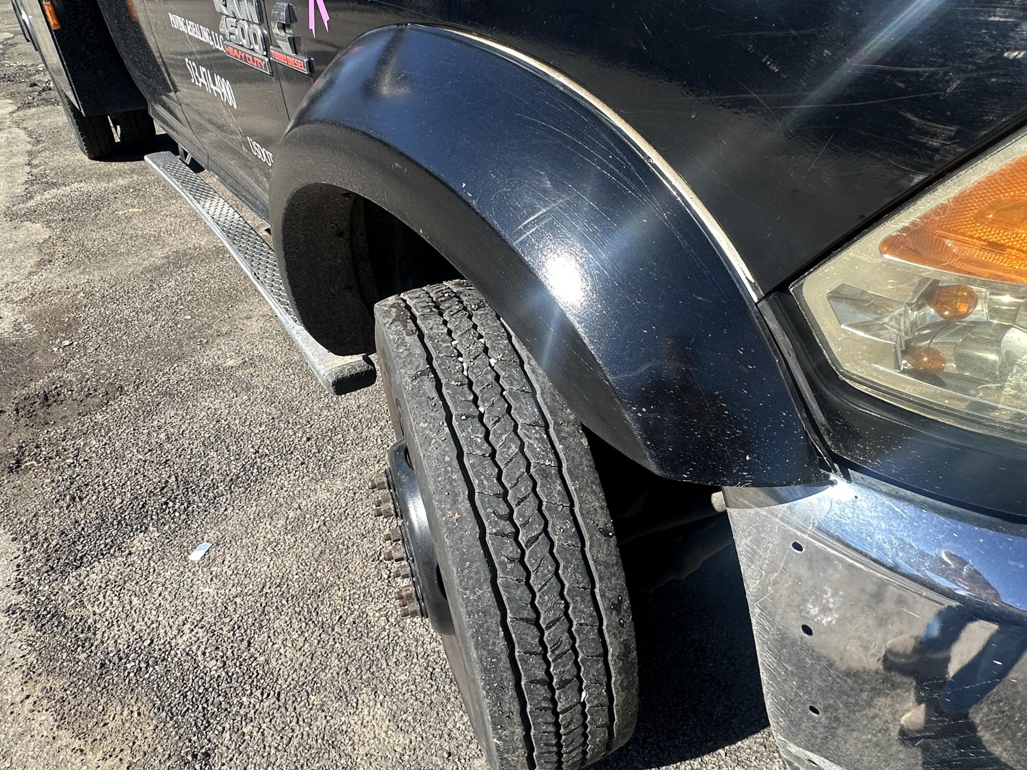 2015 DODGE 4500 - Image 30