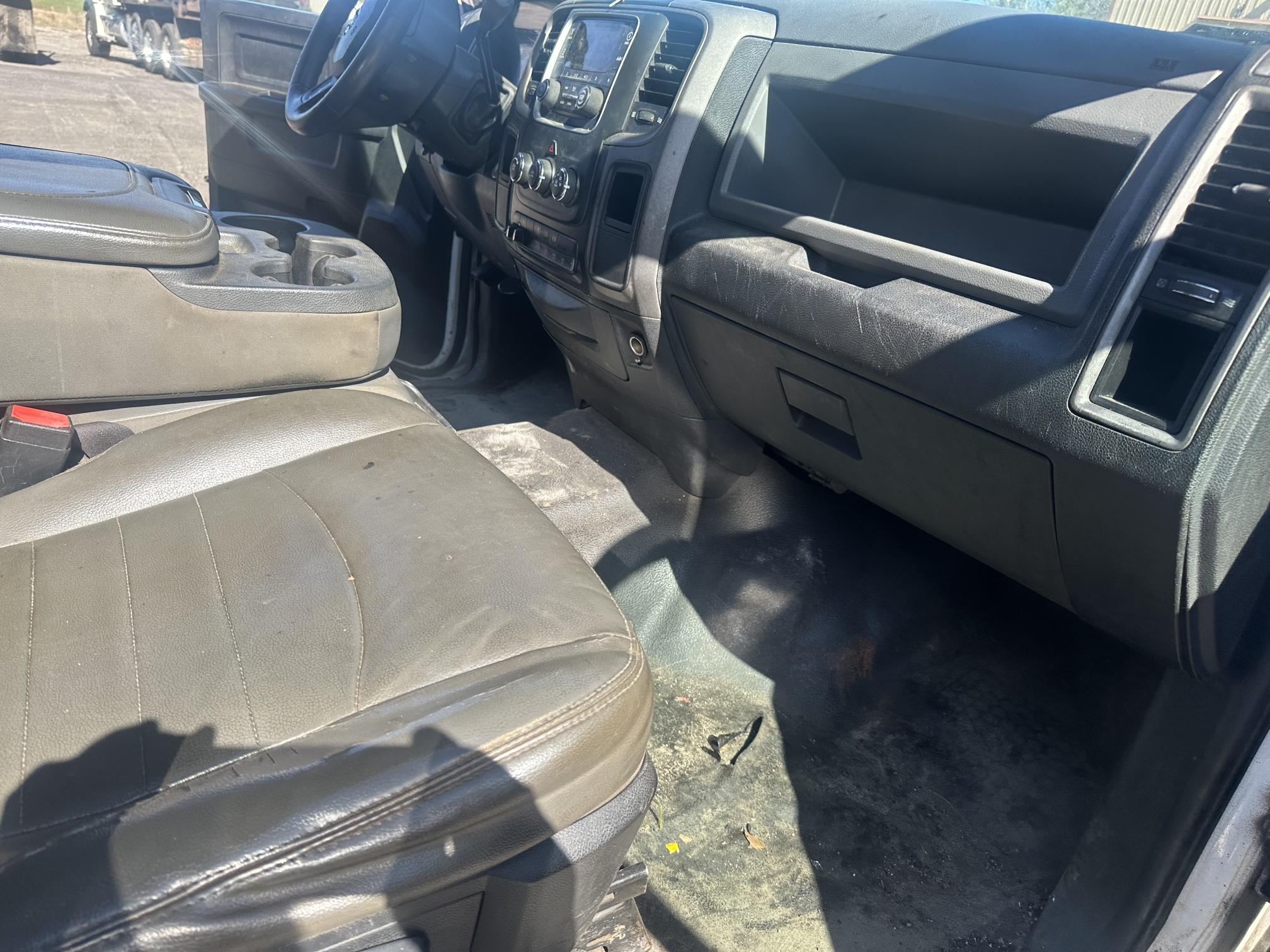 2015 DODGE 4500 - Image 43