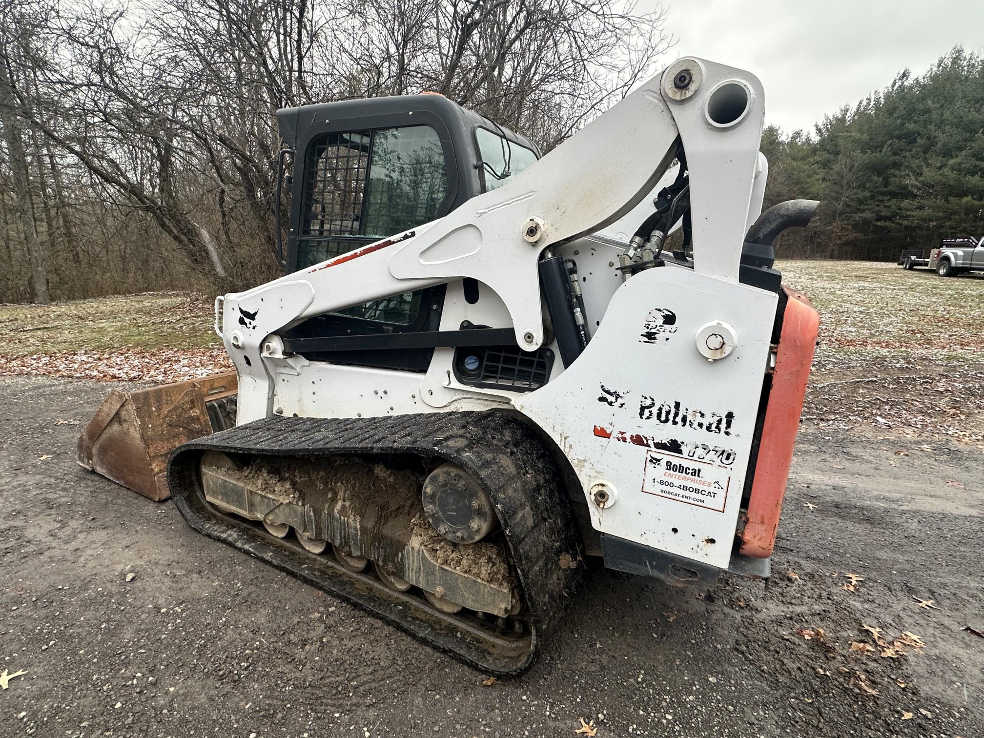 2017 BOBCAT T770 - Image 5
