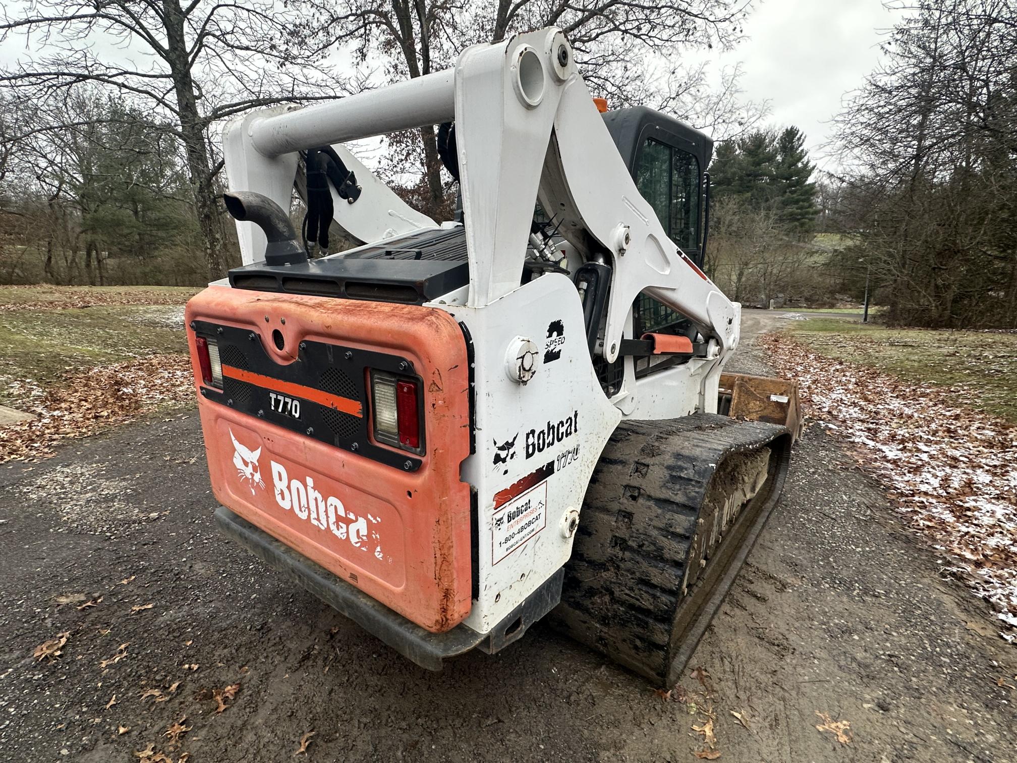 2017 BOBCAT T770 - Image 8