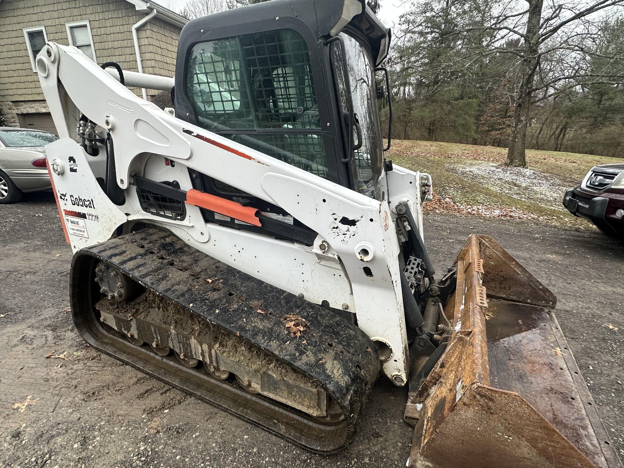 2017 BOBCAT T770 - Image 10