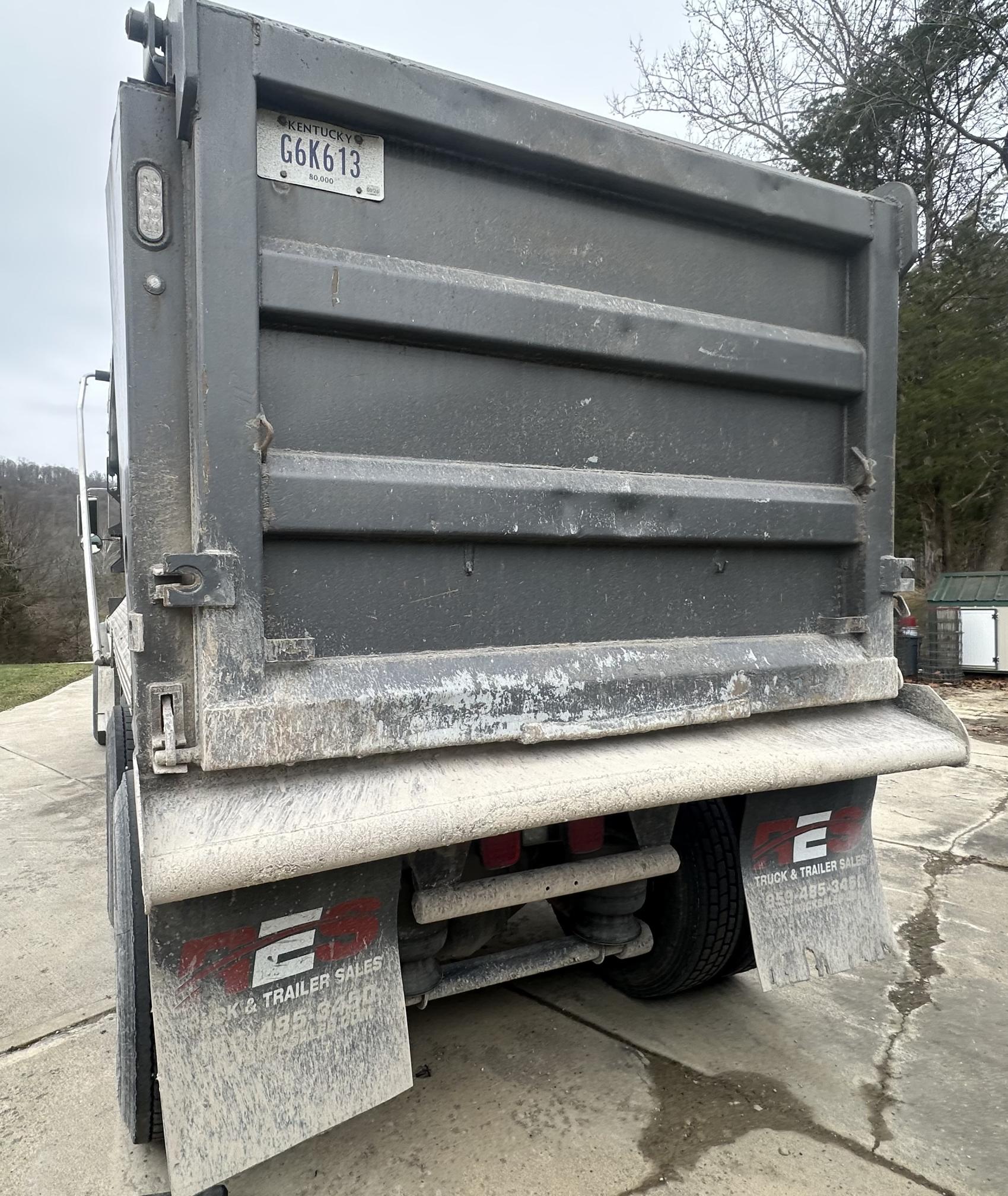 2015 KENWORTH T800 - Image 7