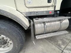 2015 KENWORTH T800 - Image 13