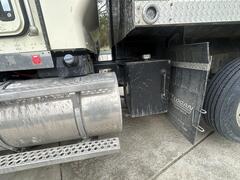 2015 KENWORTH T800 - Image 14