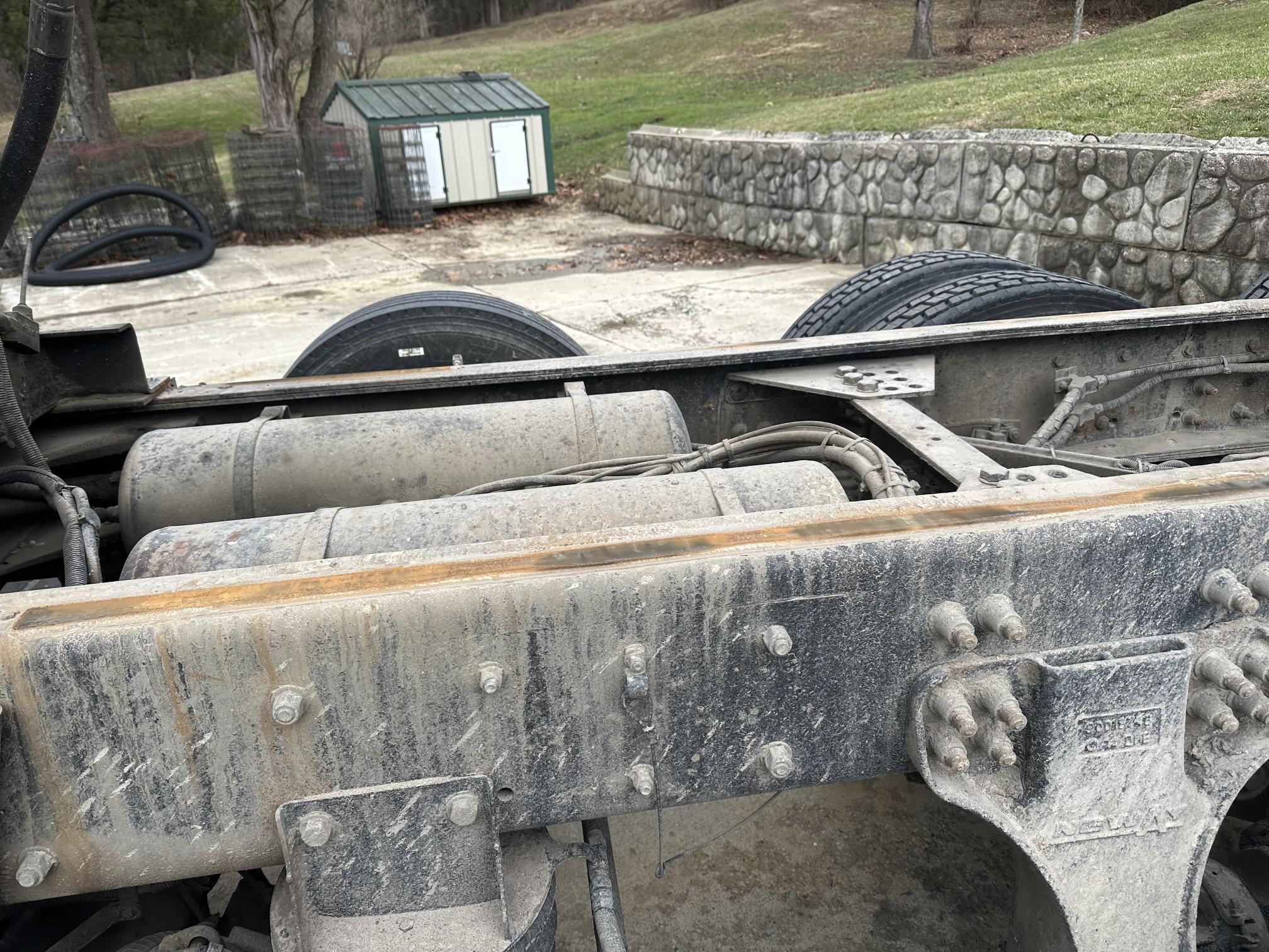 2015 KENWORTH T800 - Image 45