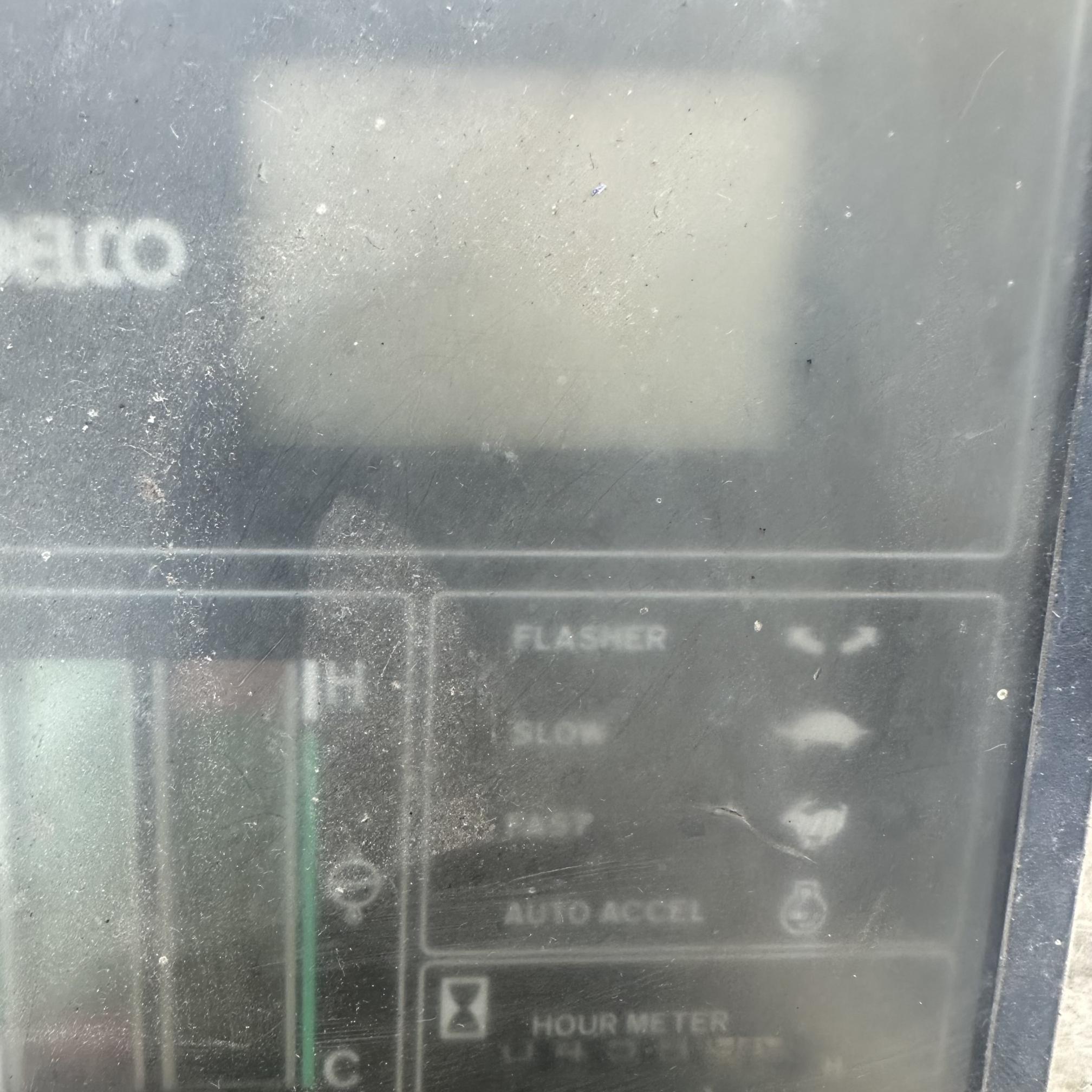 1994 KOBELCO SK120LC Mark III - view 9 of 9