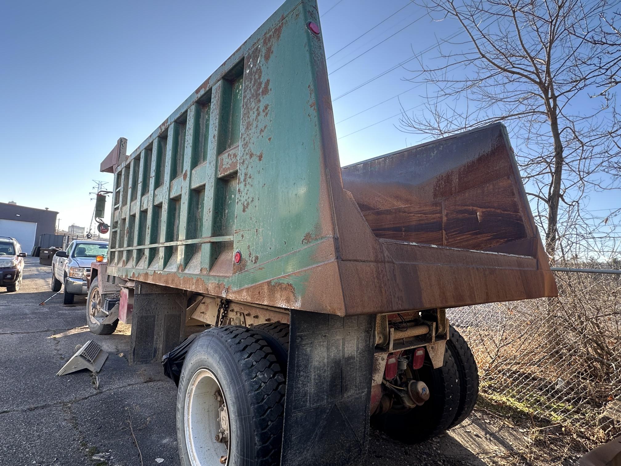 2002 INTERNATIONAL Paystar - view 5 of 36