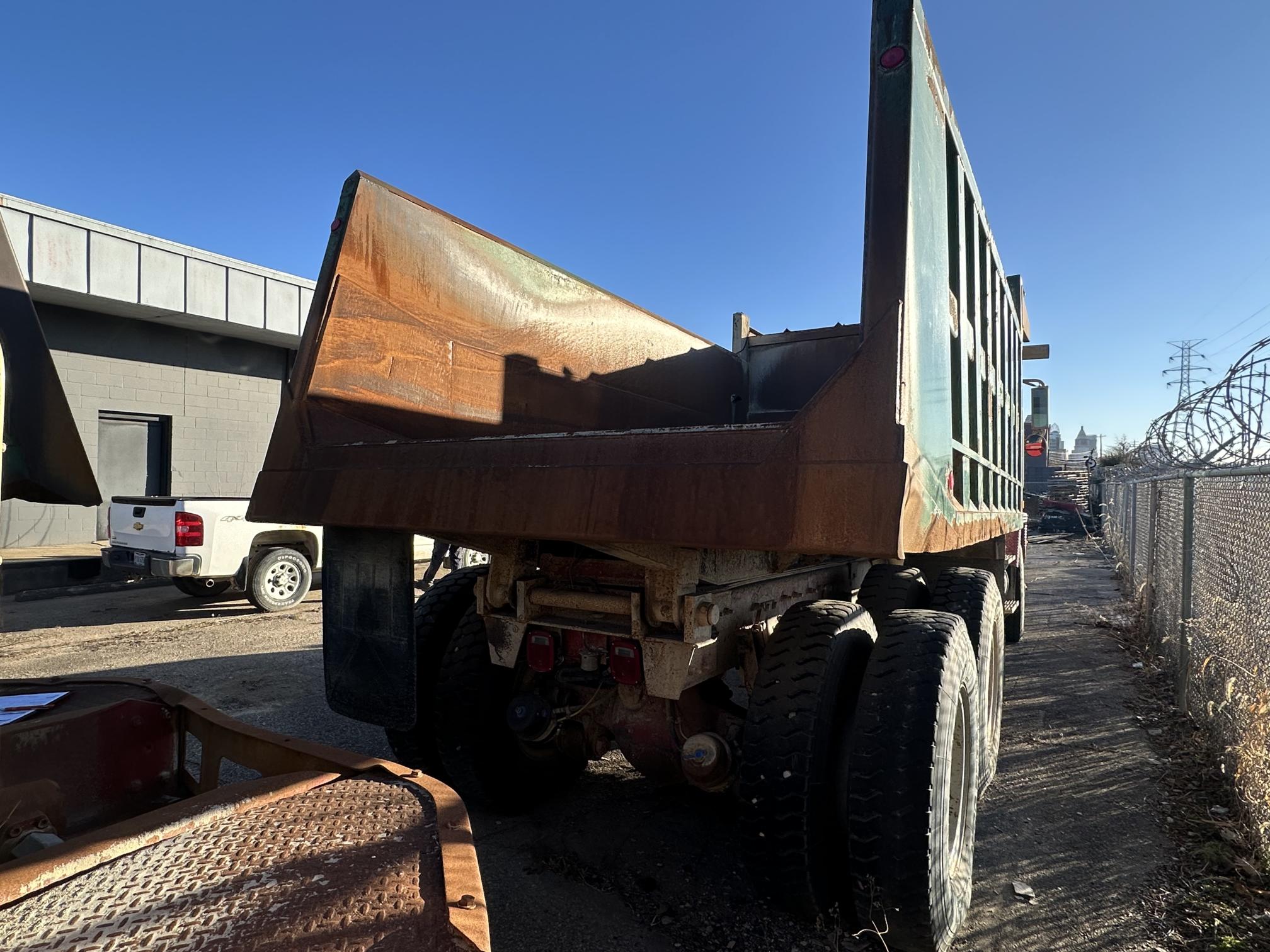 2002 INTERNATIONAL Paystar - Image 7