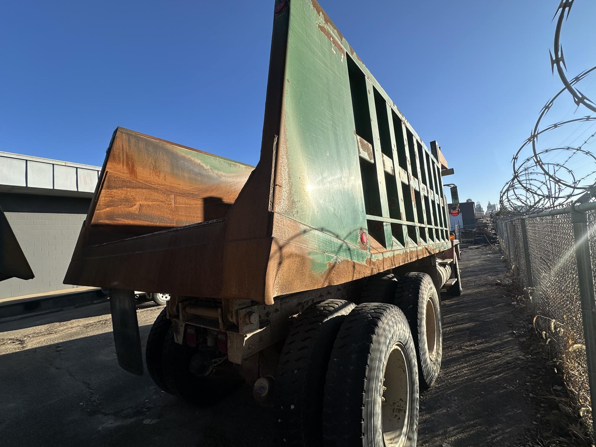 2002 INTERNATIONAL Paystar - view 8 of 36