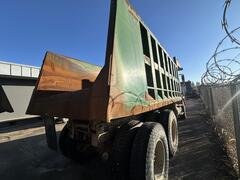 2002 INTERNATIONAL Paystar - Image 8