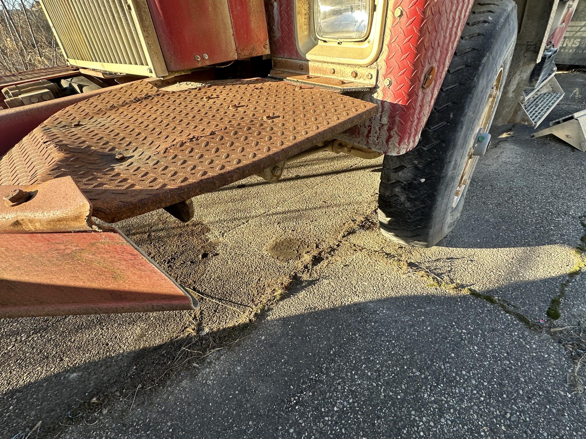 2002 INTERNATIONAL Paystar - Image 11