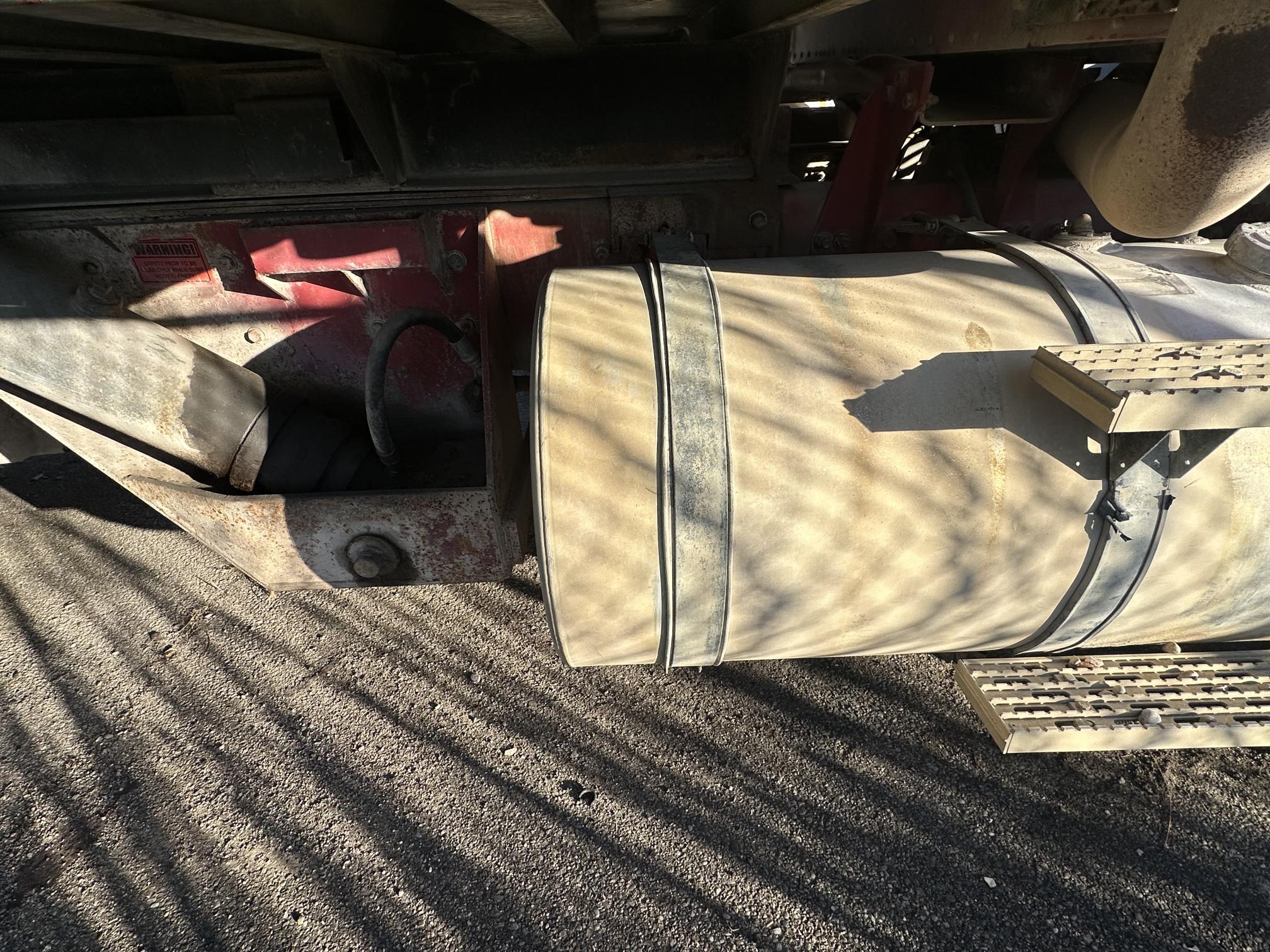 2002 INTERNATIONAL Paystar - Image 23