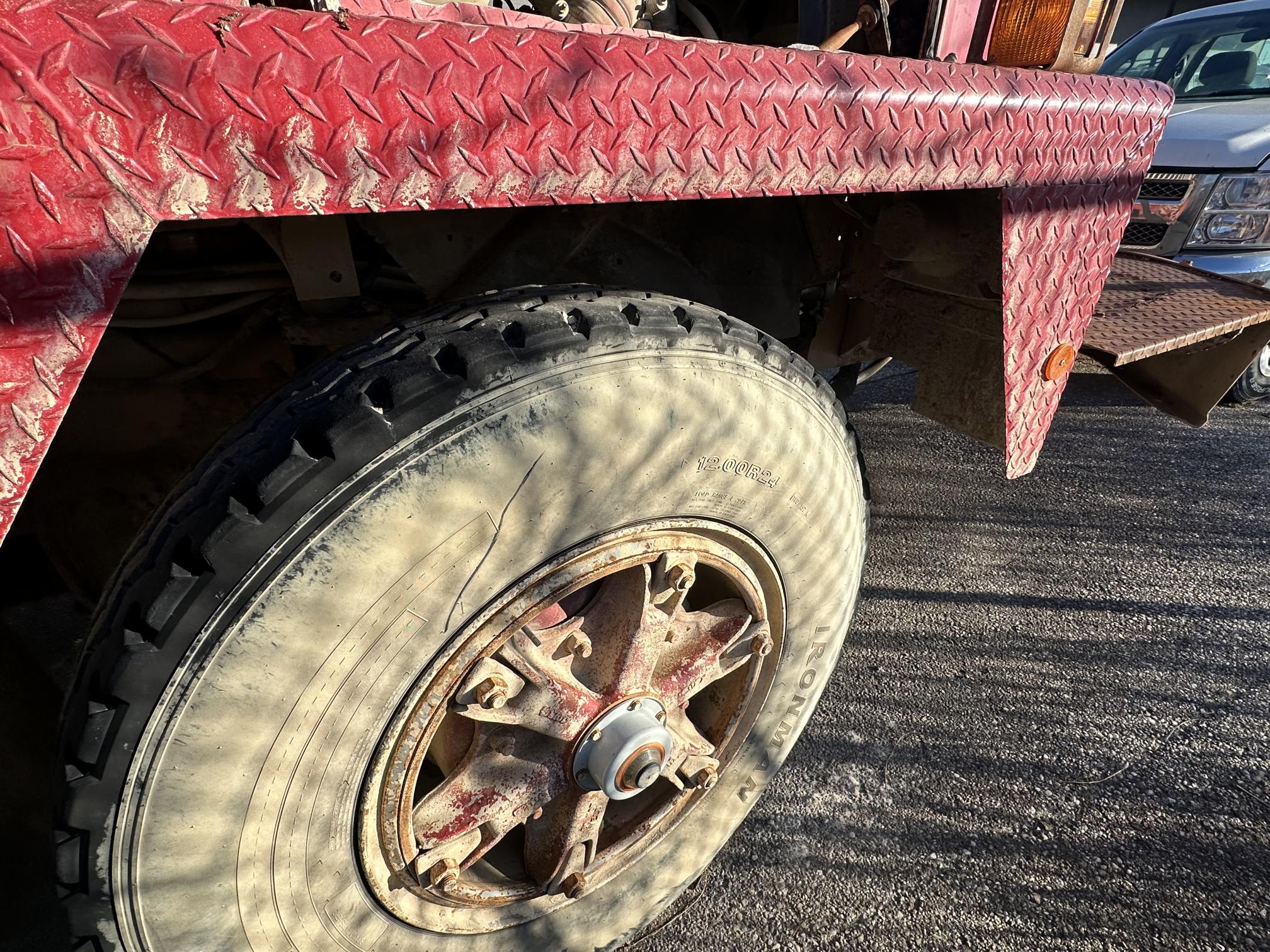 2002 INTERNATIONAL Paystar - Image 25