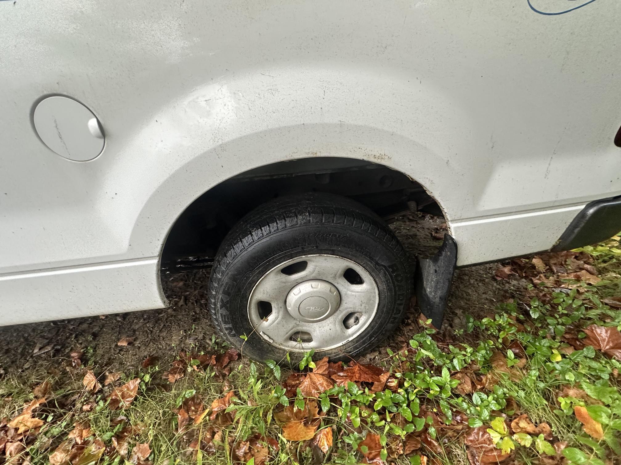 2005 FORD F150 - Image 11