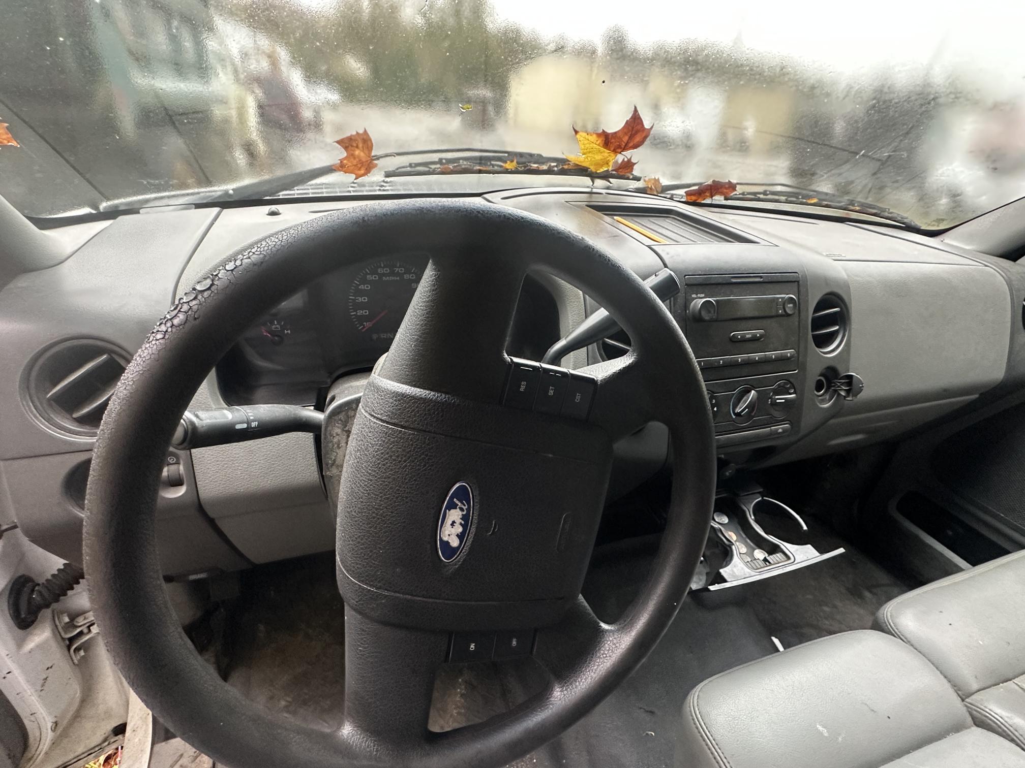 2005 FORD F150 - Image 21