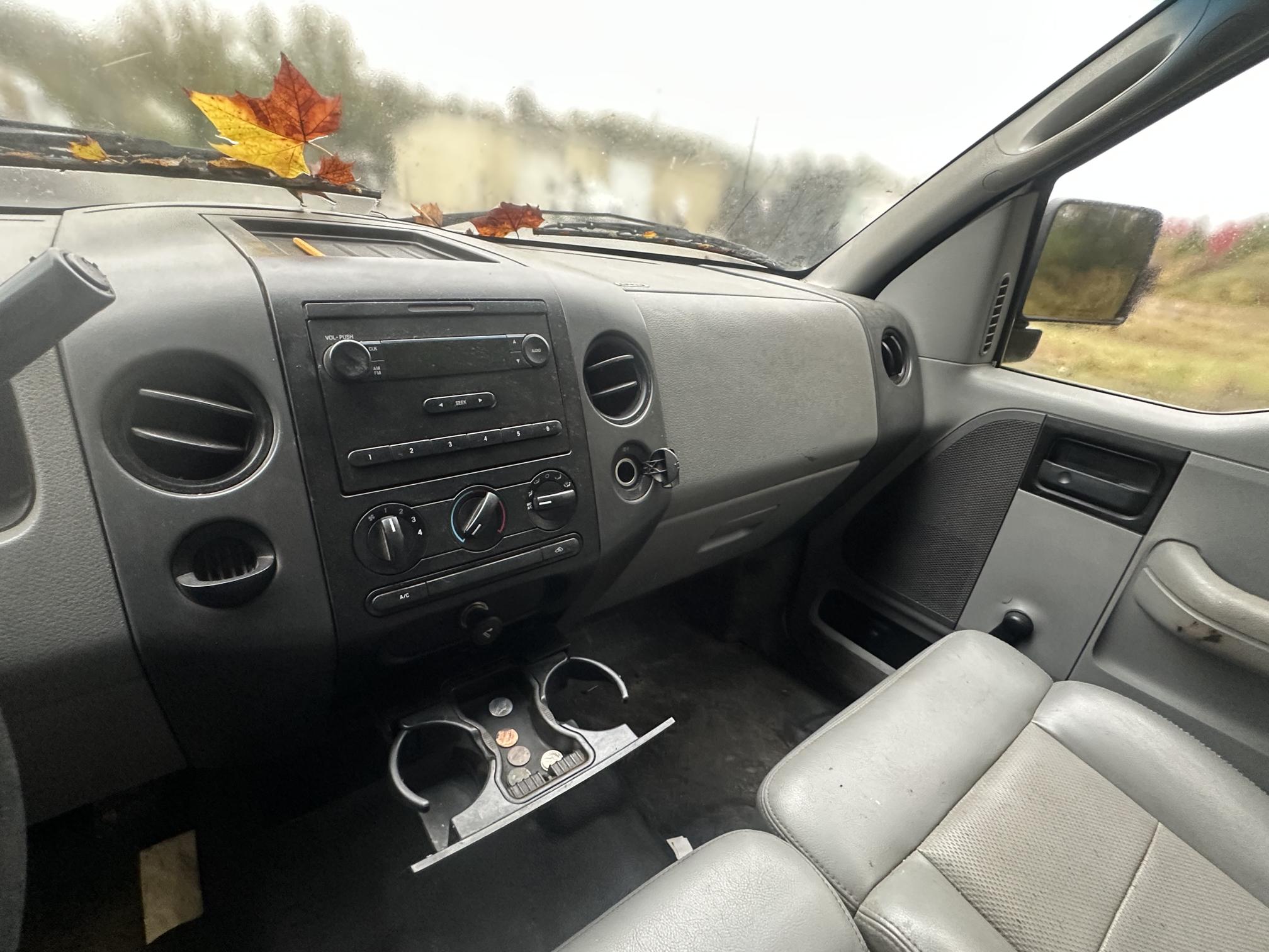 2005 FORD F150 - Image 22