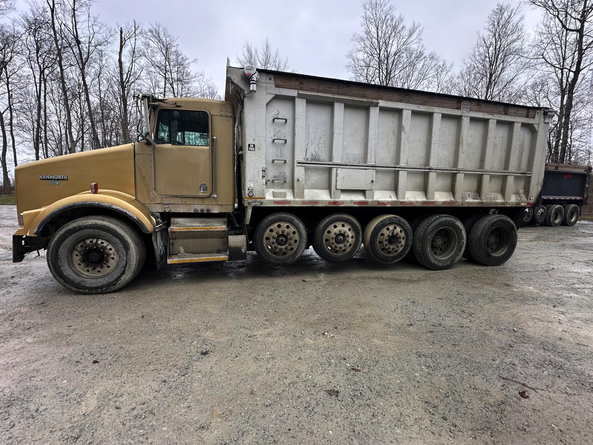 1999 KENWORTH T800 - Image 7