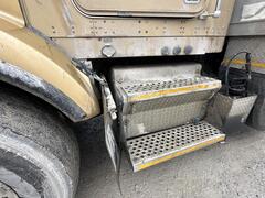 1999 KENWORTH T800 - Image 14