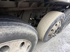 1999 KENWORTH T800 - Image 17