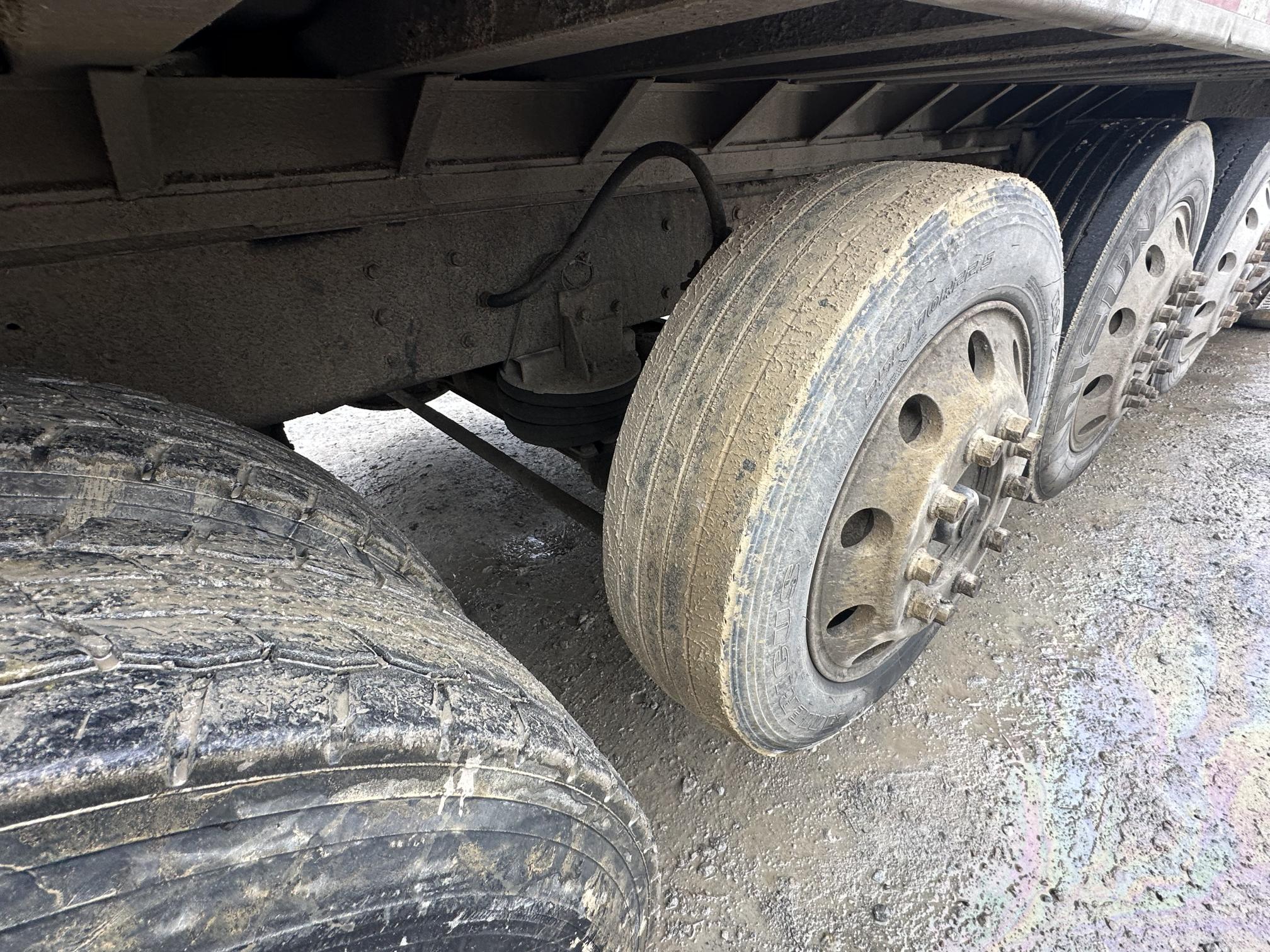 1999 KENWORTH T800 - Image 23