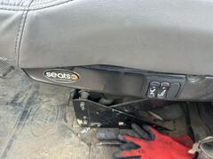 2002 MACK RD688S - Image 12