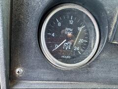 2002 MACK RD688S - Image 14